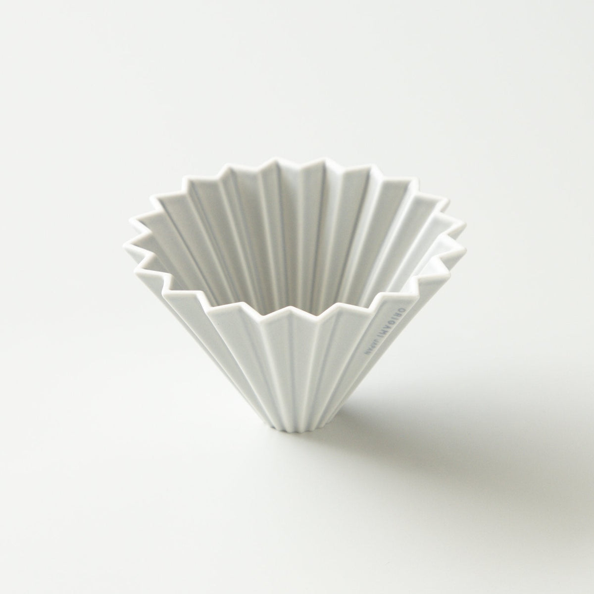 ORIGAMI Ceramic Dripper – M Matte Grey