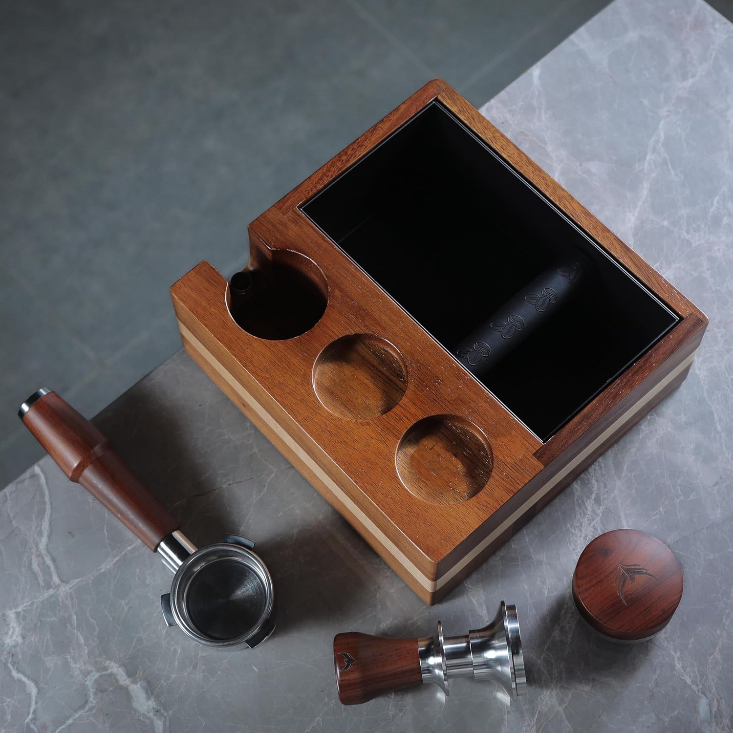KNODOS - Knock Box with Tamping Station