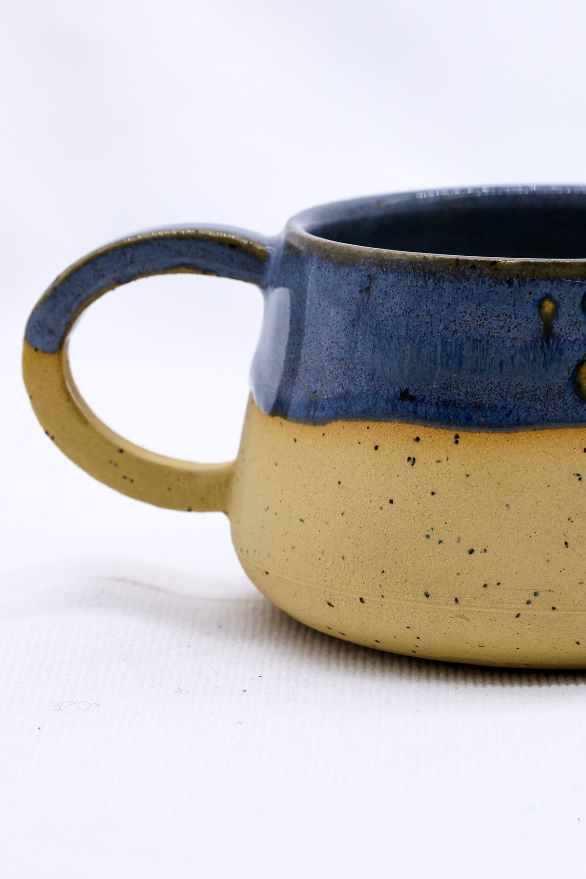 Bluvio Belluma Handmade Stoneware Ceramic Mug - Sigma Coffee UK