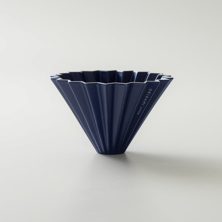 ORIGAMI Ceramic Dripper – M Matte Navy
