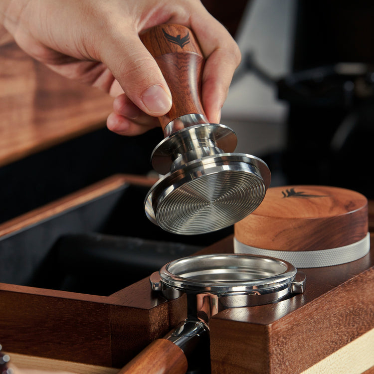 KNODOS Portafilter Auto-Levelling Spring Tamper - Sigma Coffee UK